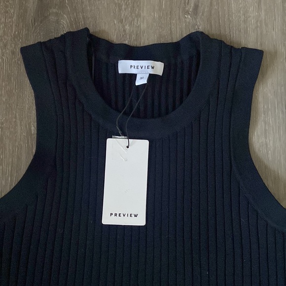 Long knitted dress - Picture 2 of 4